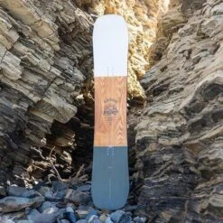 2023 Men's Arbor Westmark Camber Frank April Snowboard - 123045, 123055