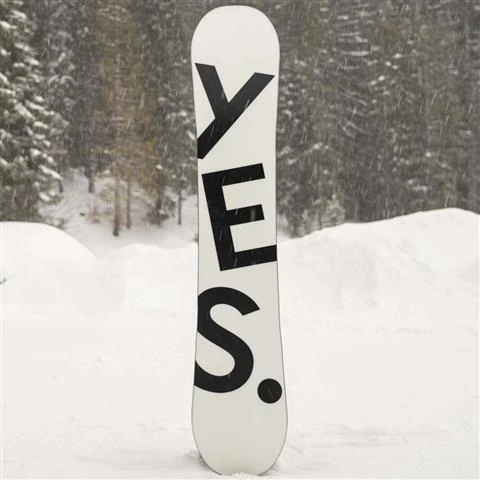 YES Basic Snowboard - Men's 5 YES Basic Snowboard - Men's - Image 3