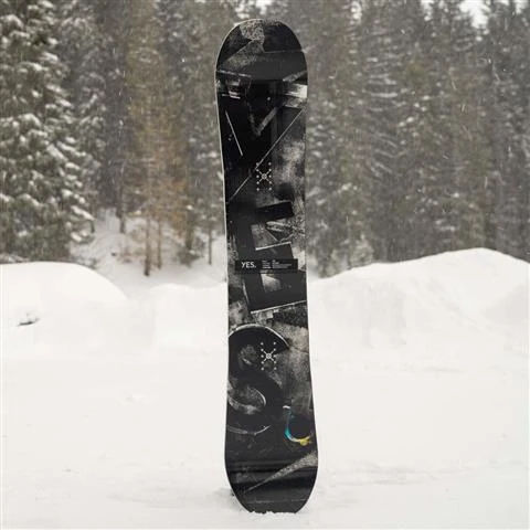 YES Basic Snowboard - Men's 4 YES Basic Snowboard - Men's - Image 2